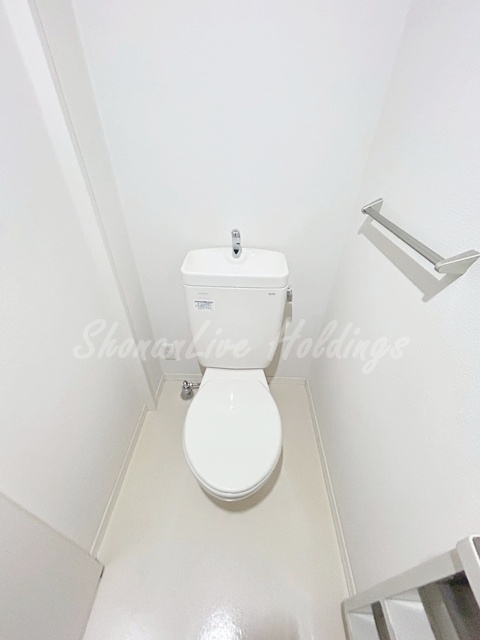 藤沢市本鵠沼２丁目のアパートのトイレ