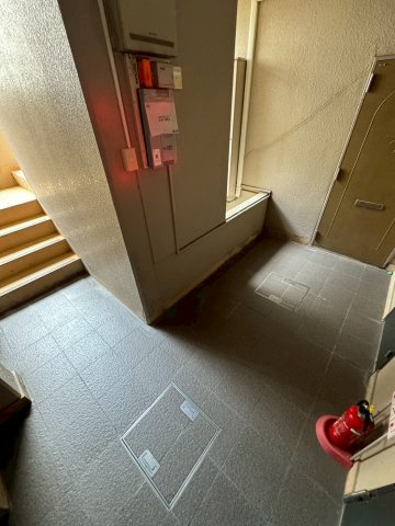 WING須磨若宮町のロビー