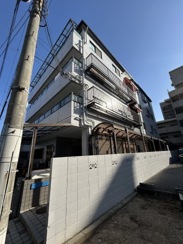 LOCO武庫之荘の外観