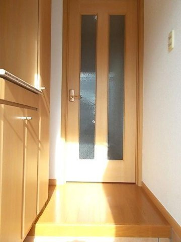 サニーレジデンス・ナナＡの玄関