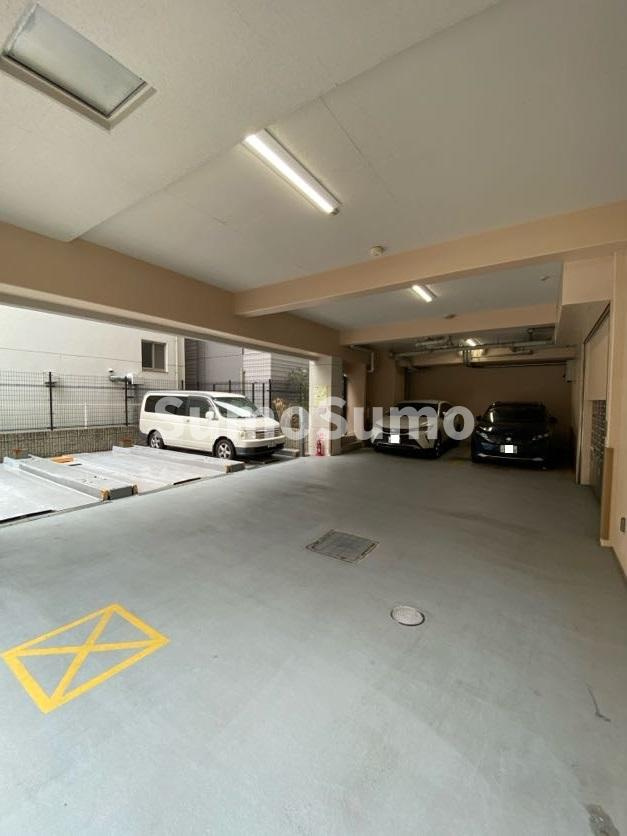REGINAの駐車場|駐車場があります