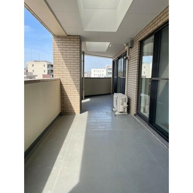 コスモリード本所吾妻橋のバルコニー