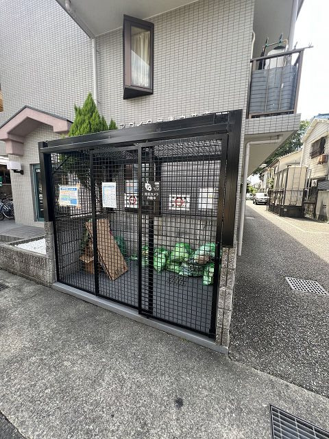 アヴィタ武庫之荘南の外観