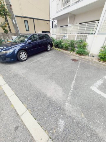 VILLA11の駐車場