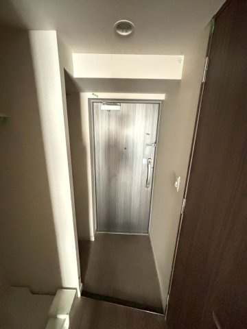 プレサンスサクラガワグロワールの玄関