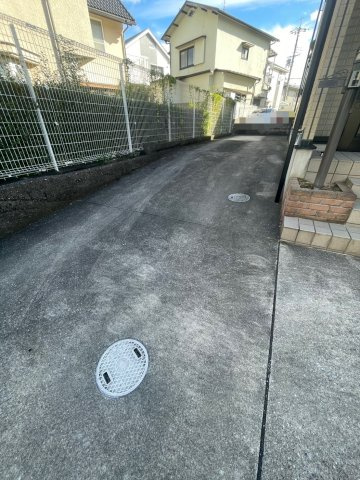 feel御殿山EASTの駐車場