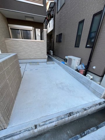Veil Maison　南城内の駐車場