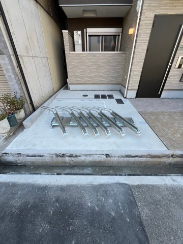 Veil Maison　南城内の駐車場