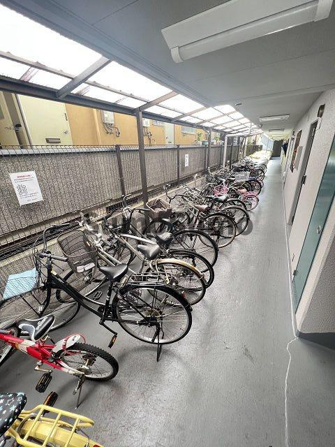 アヴィタ武庫之荘南の外観