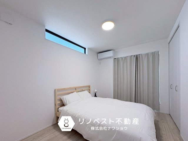 大阪市生野区鶴橋4丁目の洋室|バルコニーに面する洋室。東向き採光のため、朝日が気持ち良いです♪