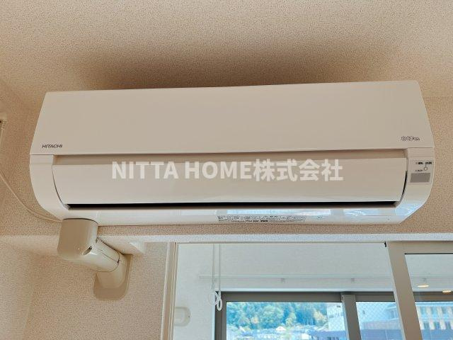 メゾン・シュシュⅡのその他共用部分|嬉しいエアコン２台設置済み！！