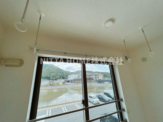 メゾン・シュシュⅡの内装|室内物干しが付いています＊