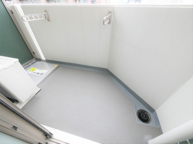 プレサンス江戸堀のバルコニー