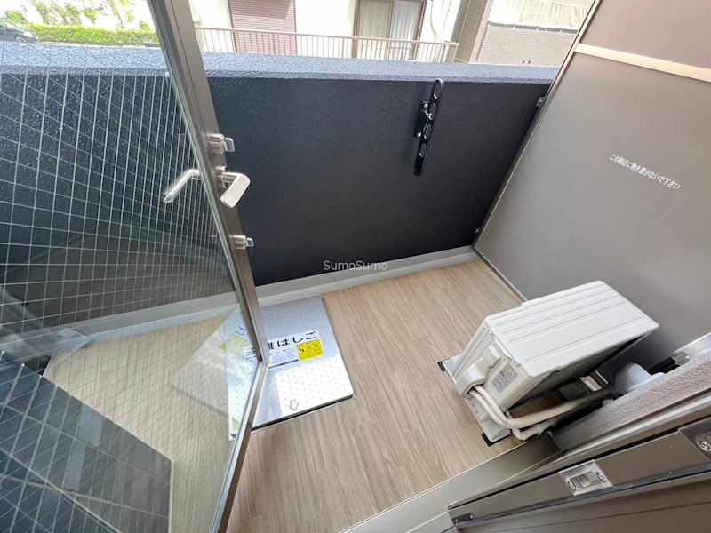プレサンス松屋町ヴィゴラスのバルコニー