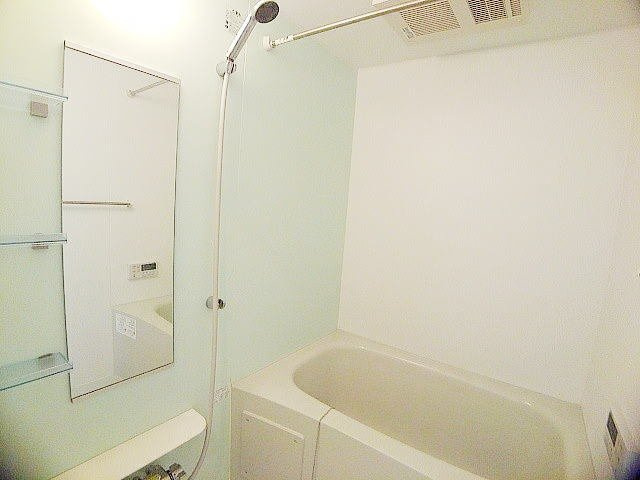 ファインエアリーＧの浴室