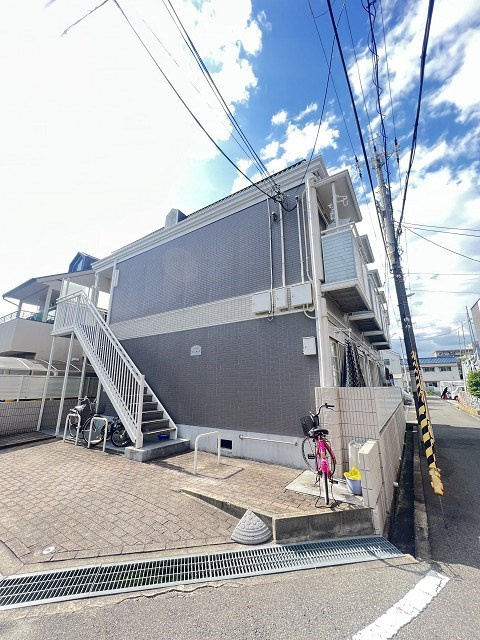 ヴェルニサージュの外観