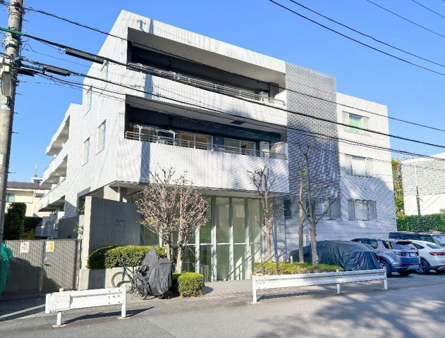 ラコント用賀の外観