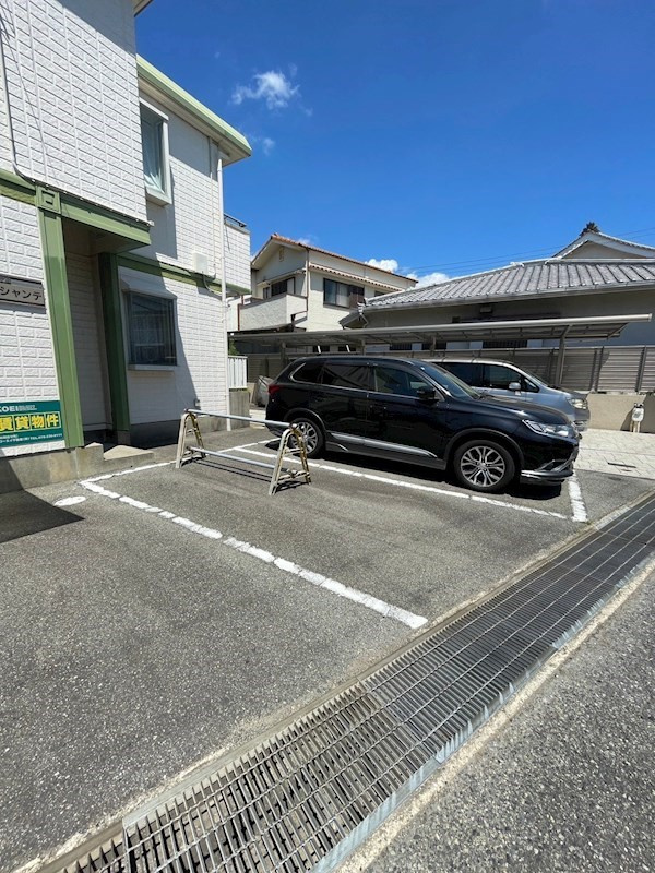 アンシャンテの外観