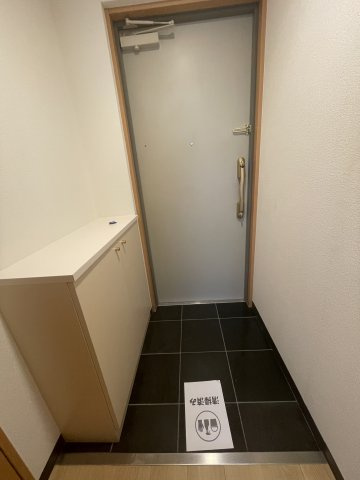 ウィスティリアコート神戸Ⅱの玄関