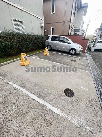 ヴェルドミールの駐車場|駐車場完備です