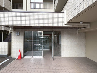 【エントランス】 | グランドゥール桂坂