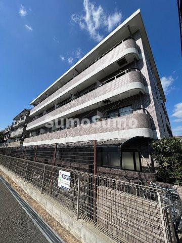 グランシャリオ南塚口の外観