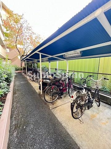 イマキタハイツ29の駐車場
