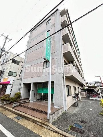 クリスタルプラザの外観|建物外観を気になさる方へ、見た目の良い物件です