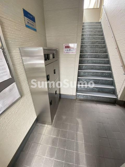 グラント塚口のロビー