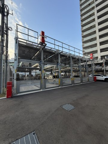 エスリード神戸兵庫駅ミッドポートの駐車場