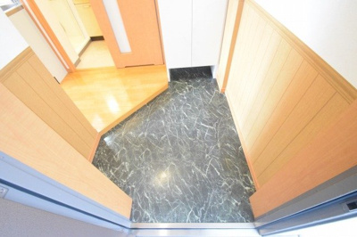 【玄関】 | インベスト本町WEST