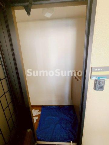 ウイング西宮の玄関