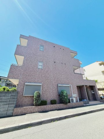 ヴィラ甲東園（甲東園2丁目）の外観