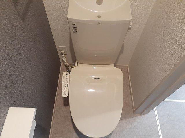 アルバハオスのトイレ