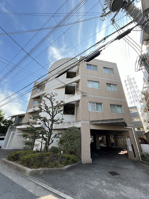 メゾンドゥフレール