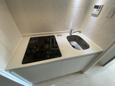 【キッチン】 | S-RESIDENCE谷町五丁目 | S-RESIDENCE谷町五丁目（エスレジデンス谷町五丁目）　2口ガスシステムキッチン