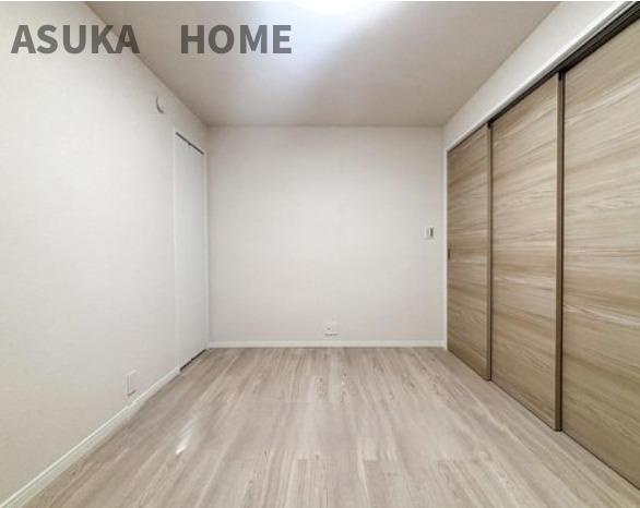 磯子センチュリーマンションの洋室|一人の時をゆったり過ごす場所として過ごせるお部屋。