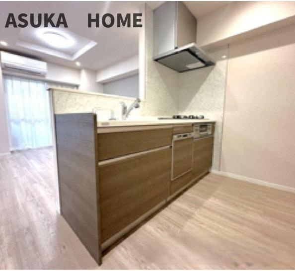 磯子センチュリーマンションのキッチン|トクラス製のシステムキッチンです。