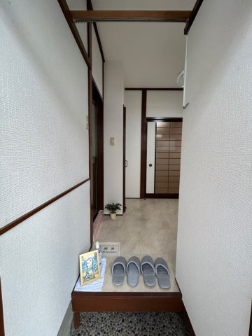 グリーンハイツの玄関