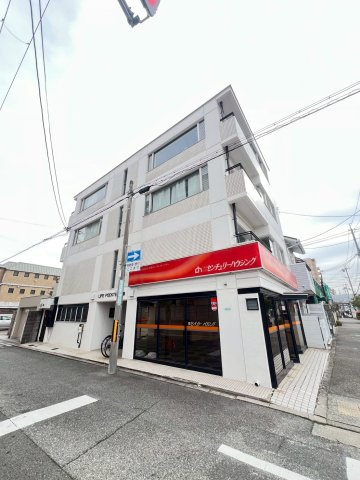 ライフポケット甲子園の外観