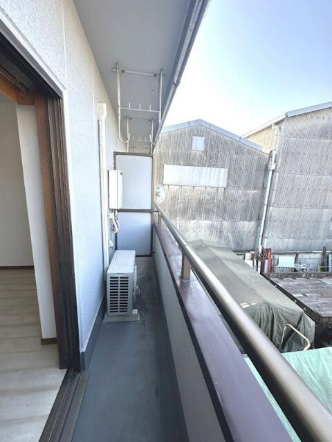奥行きも確保されたバルコニー