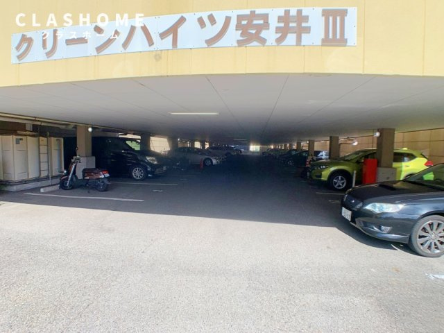クリーンハイツ安井Ⅲ　　刈谷市近郊の賃貸はクラスホーム刈谷店の駐車場