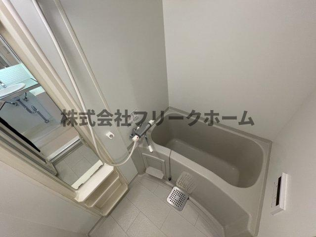 武蔵野市境１丁目の賃貸マンションの浴室