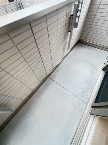 ラ・メゾン三保町のバルコニー