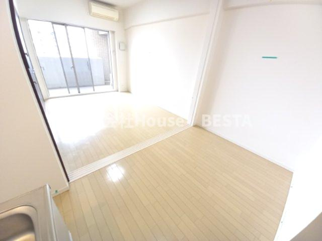 プレジール三ノ宮Ⅲの内装