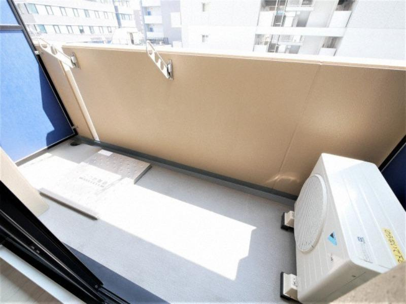 S-RESIDENCE江坂Alegriaのバルコニー