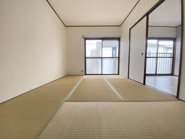 ハイツ林の寝室