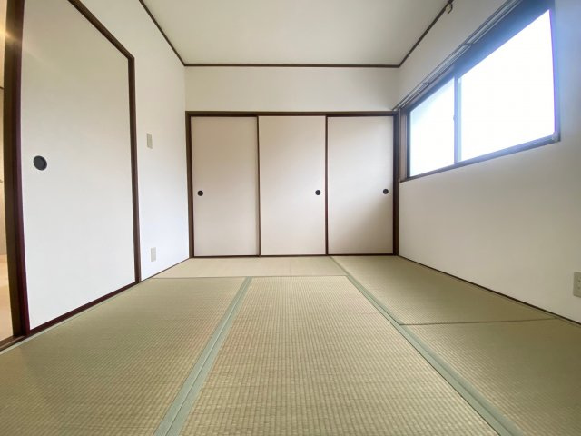 ハイツ林の子供部屋