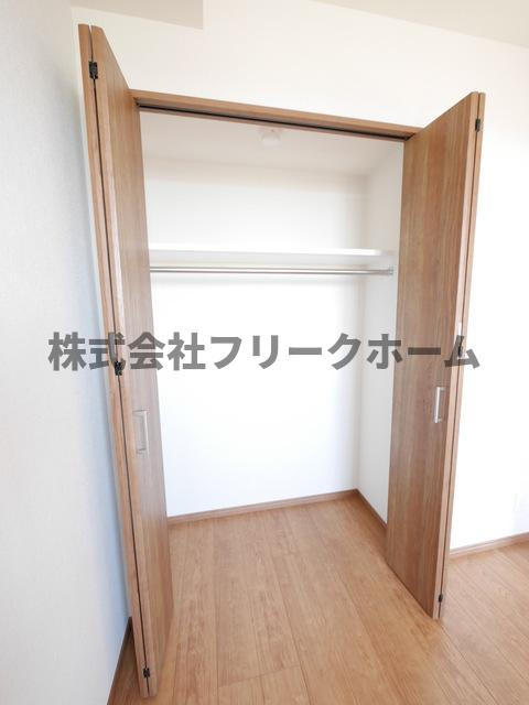 小金井市中町２丁目の賃貸マンションの収納