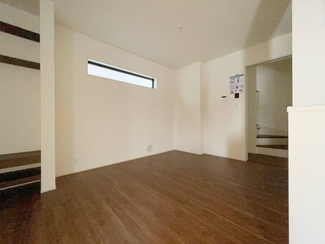 新築戸建・新築建売　大泉町第16寄木戸　西小学校・西中学校の居間・リビング